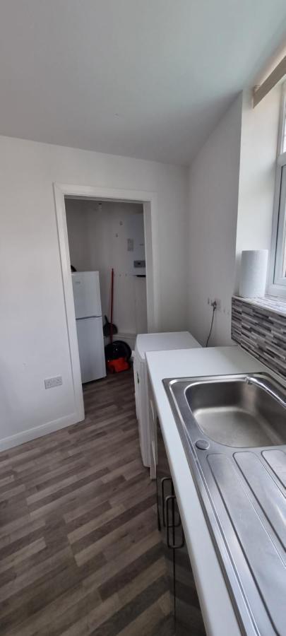 Vh Premier Flat 3 Lägenhet Gillingham  Exteriör bild